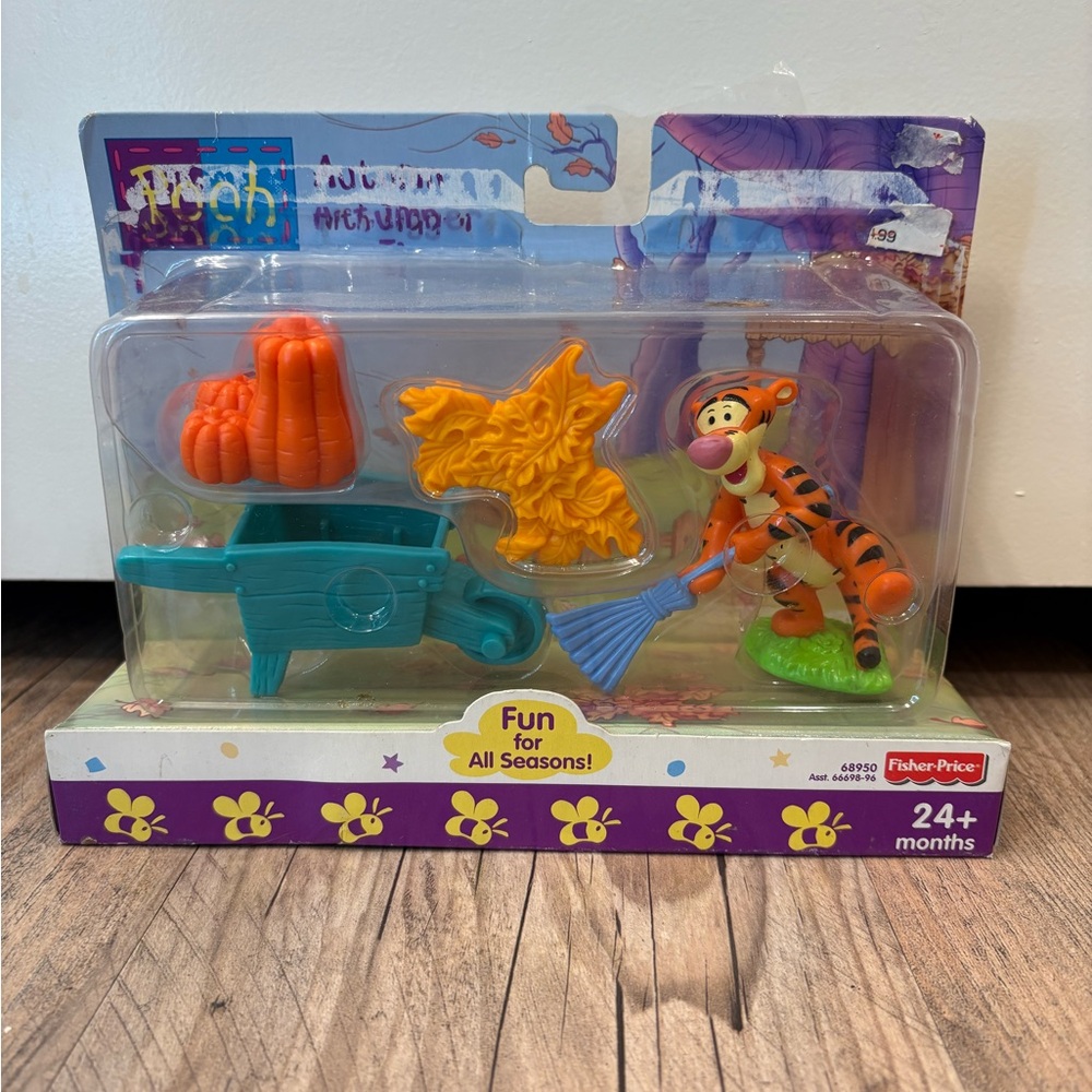 Fisher-Price Tigger's Colorful Garden Adventure Playset